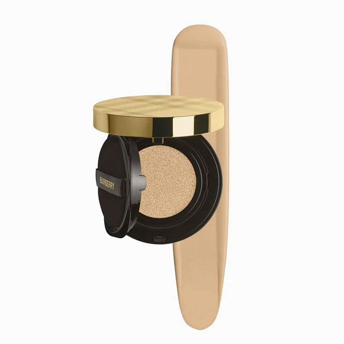 Burberry Matte Glow Cushion Foundation
