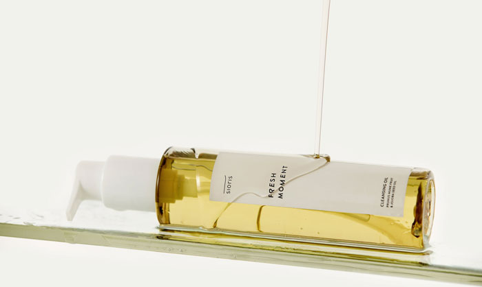 คลีนซิ่งออยล์ Sioris Fresh Moment Cleansing Oil