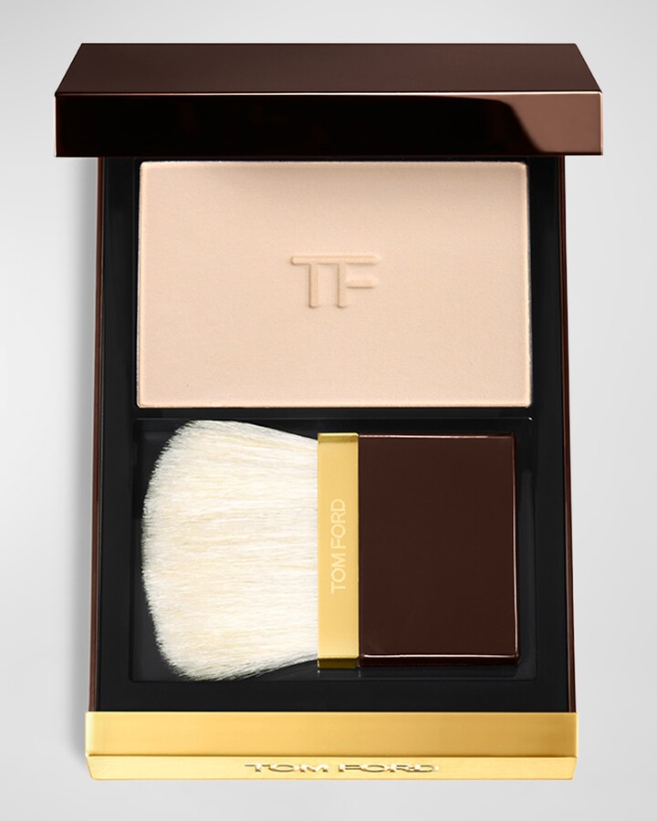 แป้งอัดแข็ง Tom Ford Translucent Finishing Powder