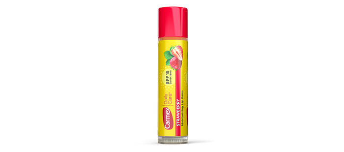 Carmex Moisturizing Lip Balm SPF 15 (Strawberry Stick)