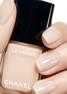 ยาทาเล็บ Chanel LE VERNIS Longwear Nail Colour