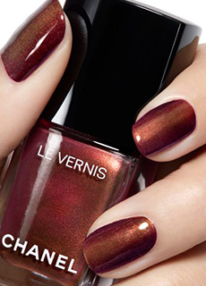 ยาทาเล็บ Chanel LE VERNIS Longwear Nail Colour