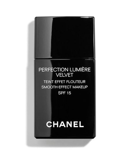 รองพื้น Chanel Perfection Lumière Velvet Smooth-Effect Makeup SPF15