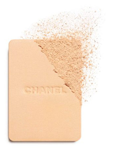 Chanel Vitalumière Compact Douceur