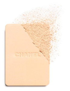 Chanel Vitalumière Compact Douceur