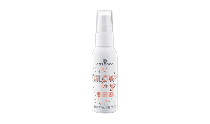 Essence Glow to go Illuminating Setting Spray