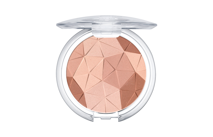 Essence Mosaic Compact Powder