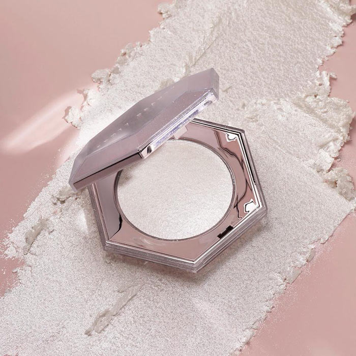 Fenty Beauty Diamond Bomb All-Over Diamond Veil