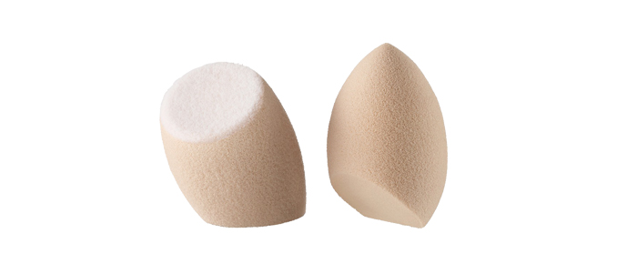 Fenty Beauty Lil Precision Makeup Sponge Duo 105