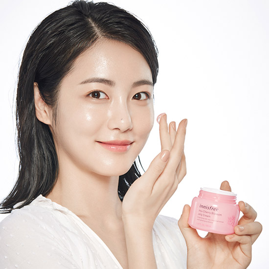 Innisfree Jeju Cherry Blossom Jelly Cream