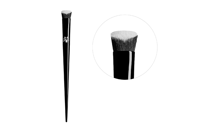 Kat Von D Lock-It Edge Concealer Brush #40