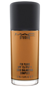 รองพื้น MAC Studio Fix Fluid SPF 15