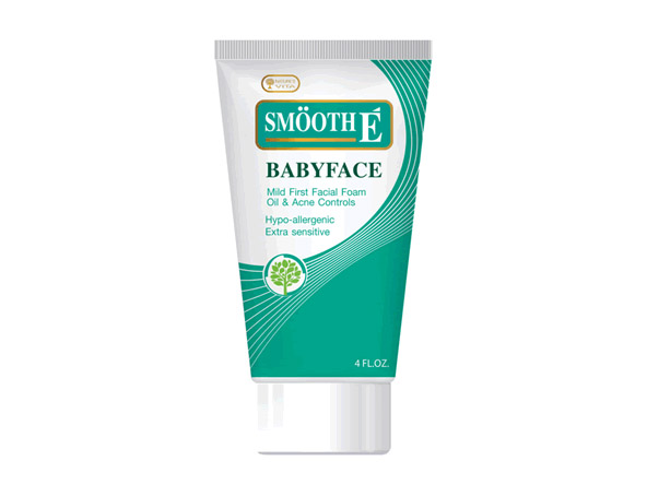 โฟมล้างหน้า Smooth E Babyface Mild First Facial Foam Oil & Acne Control