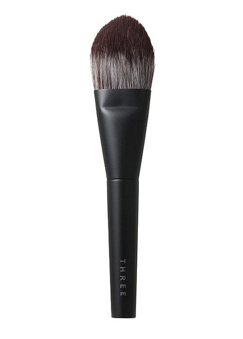 แปรงแต่งหน้า THREE Pristine Complexion Foundation Brush