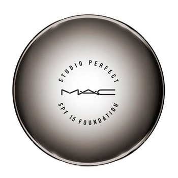 แป้งผสมรองพื้น MAC Studio Perfect SPF15/PA  Foundation with Radiance Complex