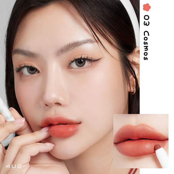 ดินสอเขียนขอบปาก 4U2 Blending Lip Liner