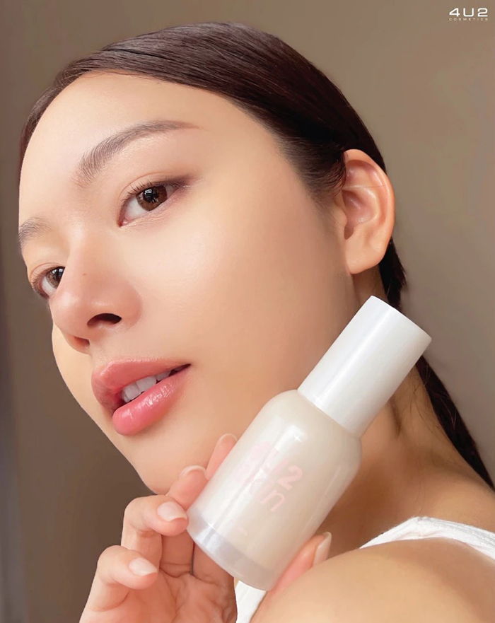 กันแดด 4U2 Glow Skin SPF 50 PA+++