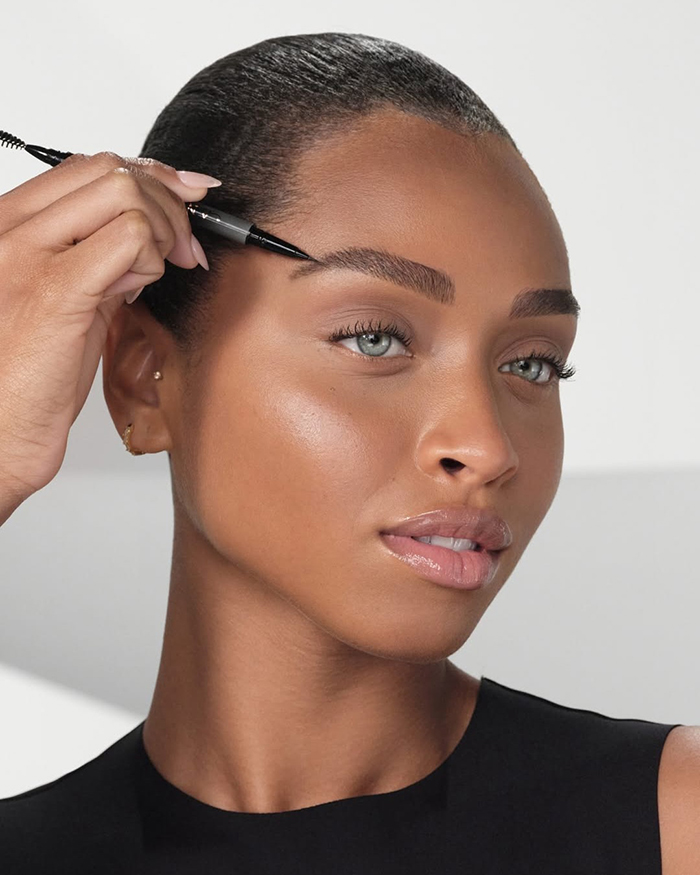 ปากกาเขียนคิ้ว Anastasia Beverly Hills MicroStroke Brow Pen