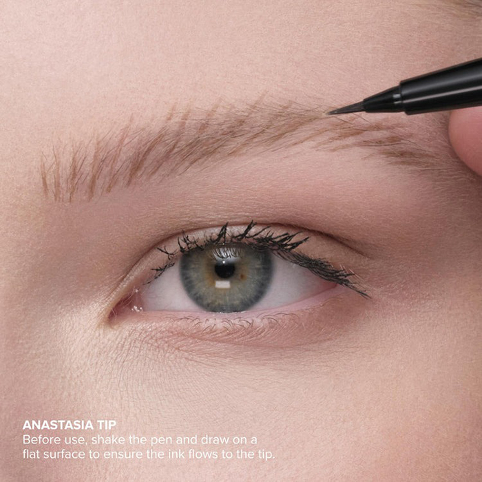 ปากกาเขียนคิ้ว Anastasia Beverly Hills MicroStroke Brow Pen