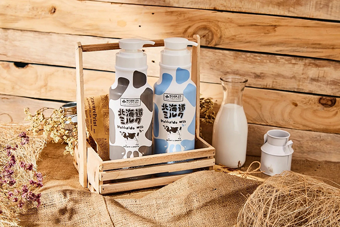 โลชั่นบำรุงผิว Made In Nature Hokkaido Milk Moisture Rich Body Lotion