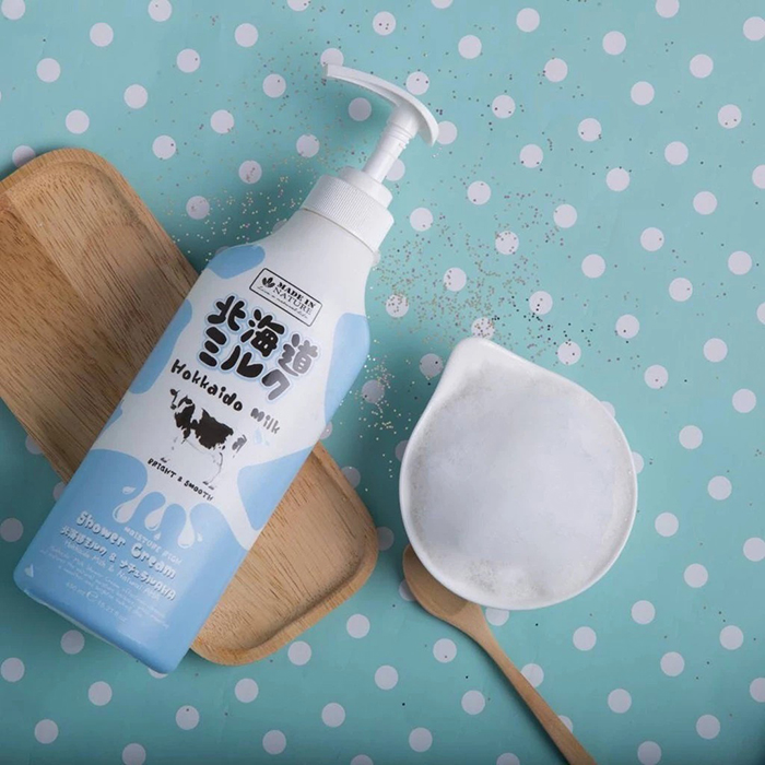 ครีมอาบน้ำ Made In Nature Hokkaido Milk Moisture Rich Shower Cream