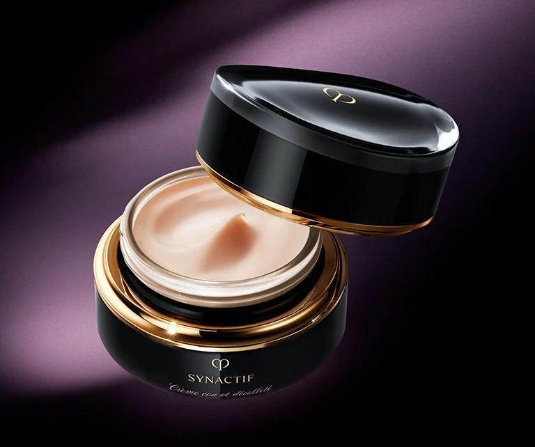 ครีมบำรุงผิว Cle de Peau Beaute Neck & Decollete Cream ครีมบำรุงผิว Cle de Peau Beaute Neck & Decollete Cream