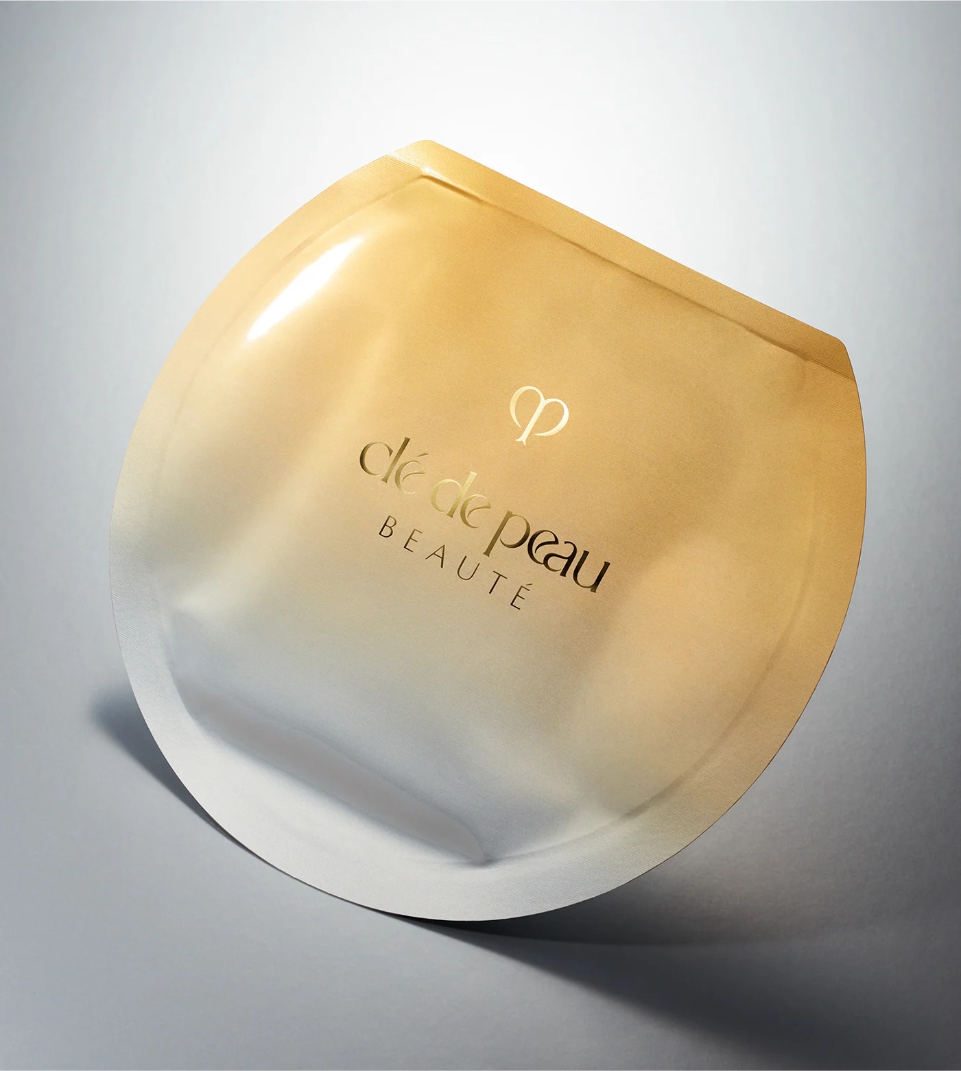 มาส์กบำรุงรอบดวงตา Cle de Peau Beaute Vitality-Enhancing Eye Mask Supreme มาส์กบำรุงรอบดวงตา Cle de Peau Beaute Vitality-Enhancing Eye Mask Supreme