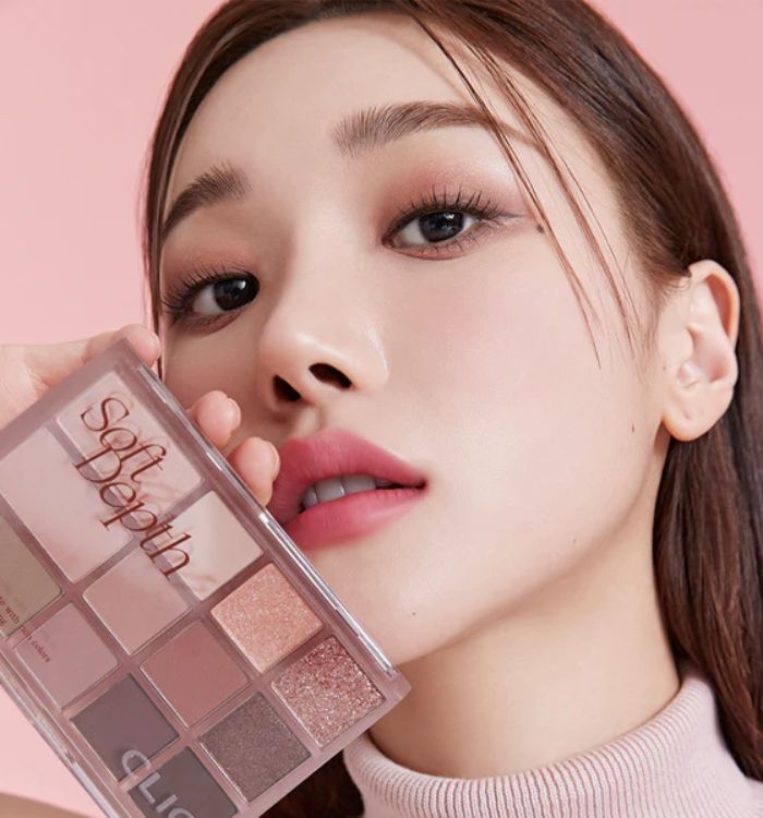 อายแชโดว์ CLIO Professional Shade & Shadow Palette