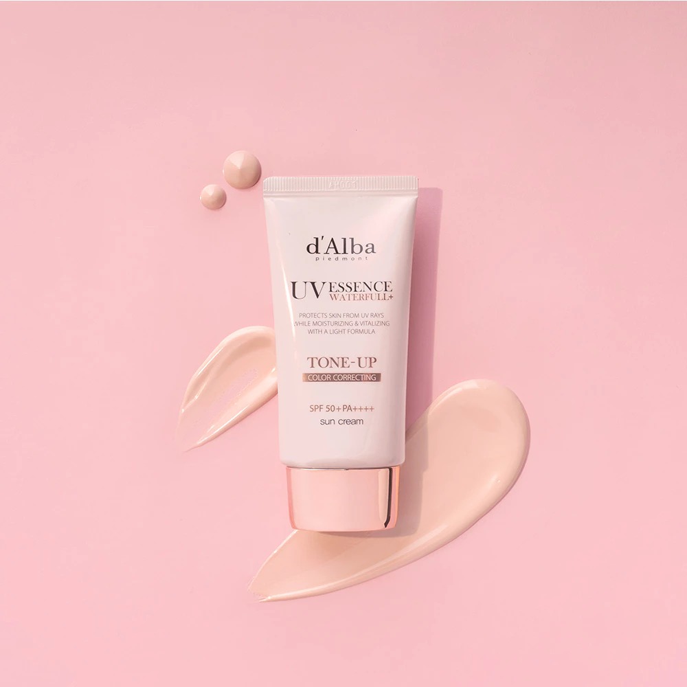 ครีมกันแดด d'Alba UV Essence Waterfull+ Tone-Up Sun Cream SPF 50+ PA++++