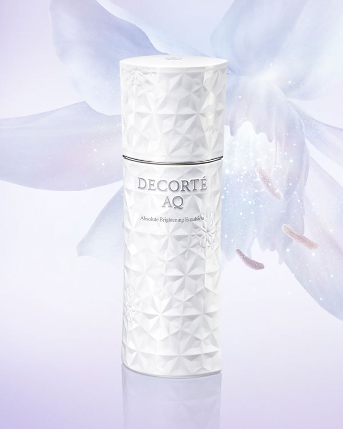 อีมัลชั่น Decorte AQ Absolute Glow Radiant Brightening อีมัลชั่น Decorte AQ Absolute Glow Radiant Brightening