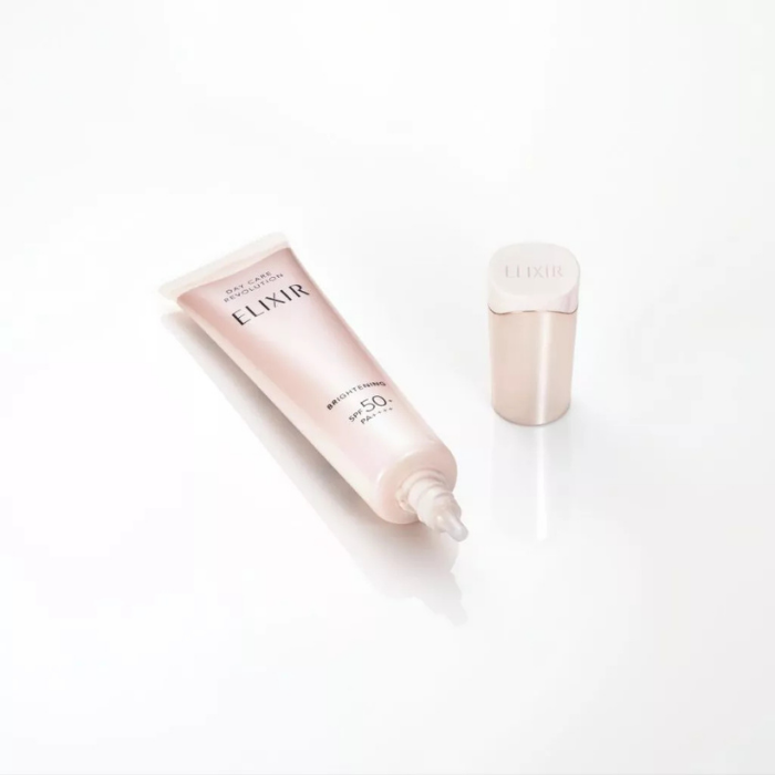 ครีมกันแดดทาหน้า ELIXIR Day Care Revolution Brightening+BA SPF50+ PA++++ ครีมกันแดดทาหน้า ELIXIR Day Care Revolution Brightening+BA SPF50+ PA++++