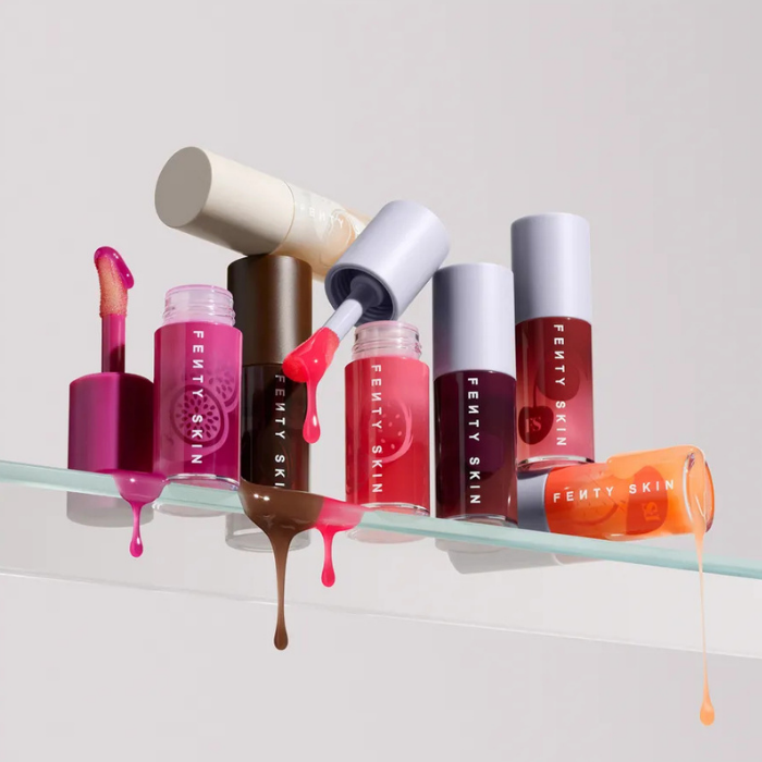 ลิปออยล์ Fenty Beauty Treatz Hydrating + Strengthening Lip Oil ลิปออยล์ Fenty Beauty Treatz Hydrating + Strengthening Lip Oil