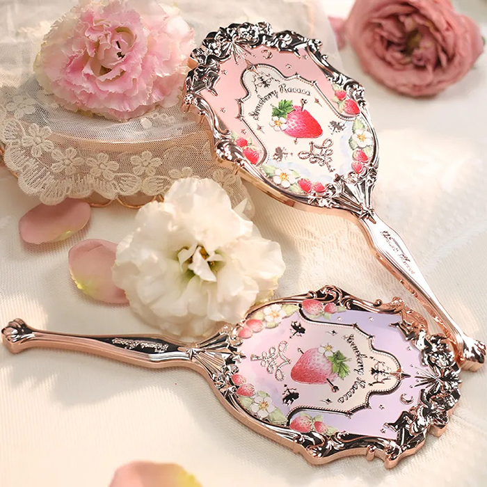 กระจกแต่งหน้า Flower Knows Strawberry Rococo Hand Mirror