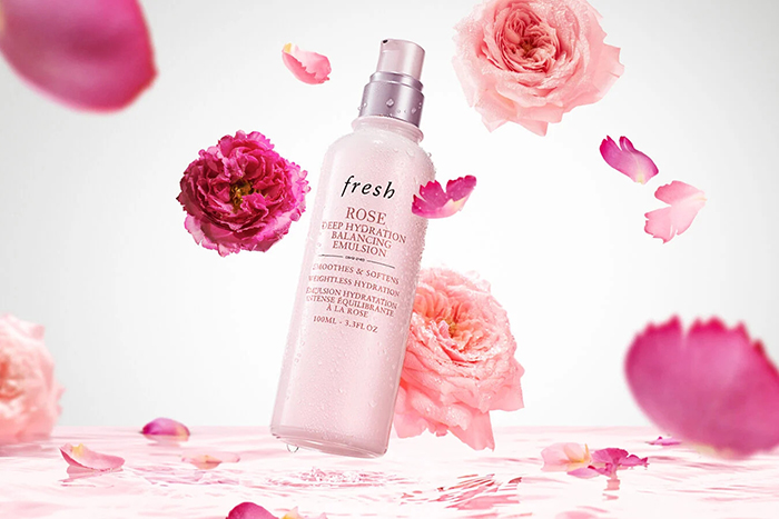 มอยส์เจอไรเซอร์เนื้อบางเบา Fresh Rose Deep Hydration Balancing Emulsion