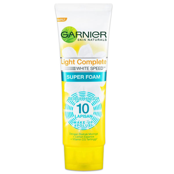 Garnier Light Complete Super Foam โฟมล้างหน้า