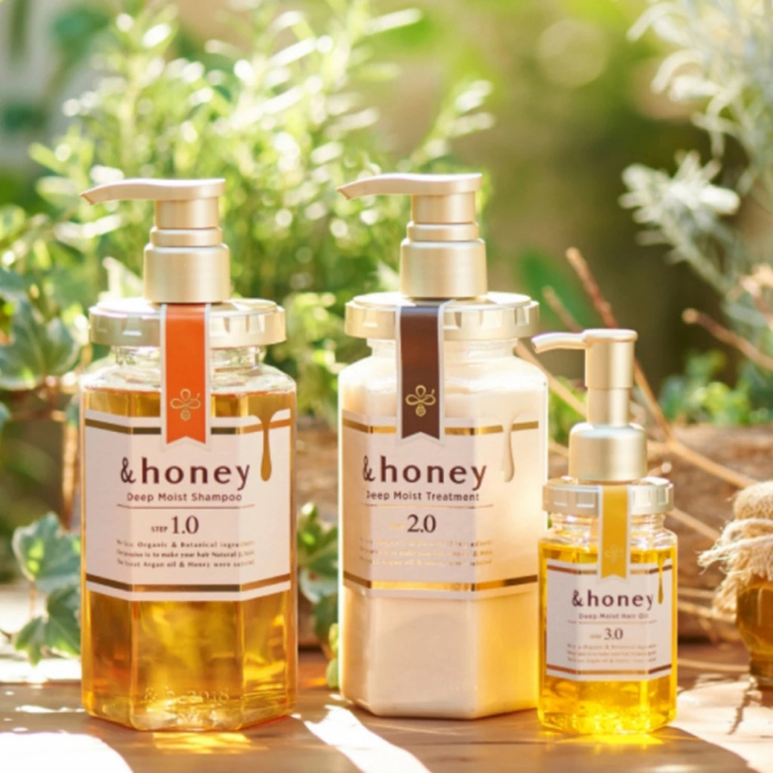 แชมพูสูตรดูแลผมแห้งเสีย &honey Deep Moist Shampoo