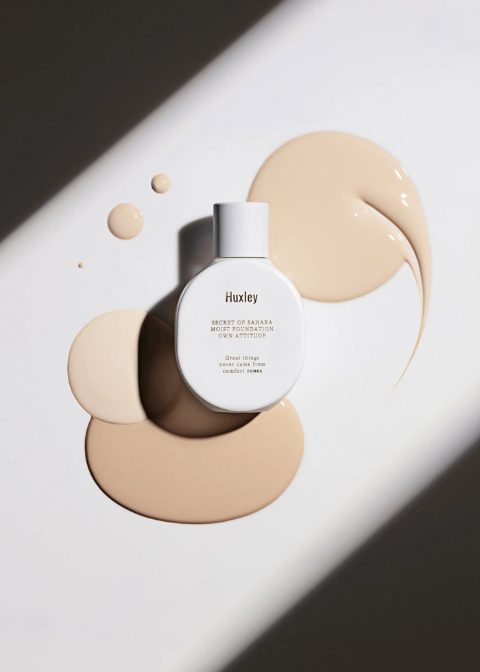 Huxley Secret Of Sahara Moist Foundation รองพื้น