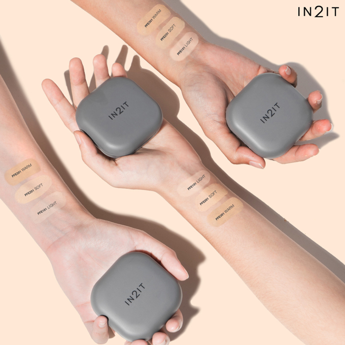 แป้งพัฟ IN2IT Facefinity Smooth 2-Way Foundation SPF35 PA+++