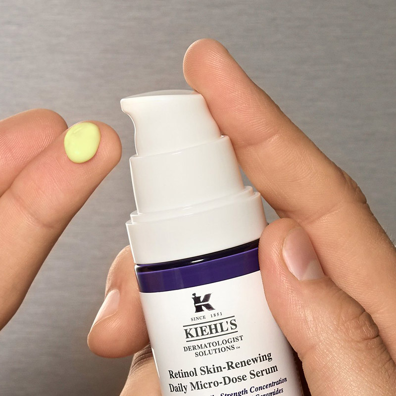 เซรั่ม เรตินอล Kiehl's Retinol Skin-Renewing Daily Micro-Dose Serum