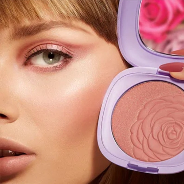 Kiko Milano Multi Finish Floral Blush