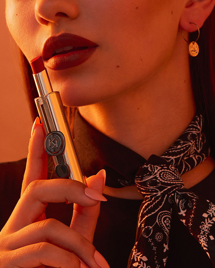 ลิปสติก KIKO MILANO One Magic Touch Lip Stylo ลิปสติก KIKO MILANO One Magic Touch Lip Stylo