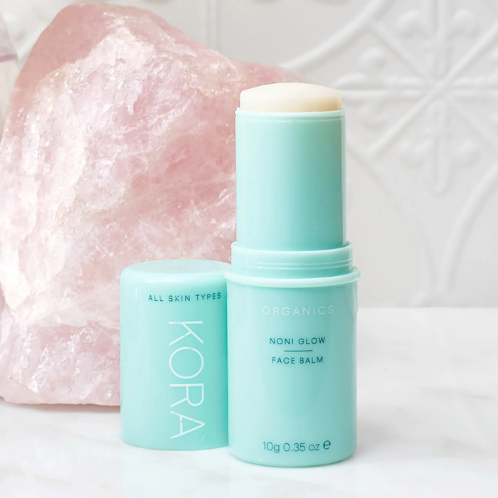 KORA Organics Noni Glow Face Balm บาล์มสติ๊ก ช่วยบำรุงผิวจุดที่แห้งกร้าน ให้ชุ่มชื้น 