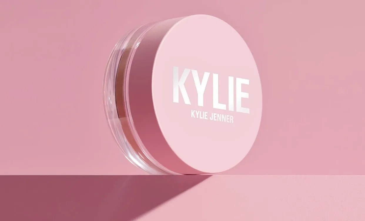 แป้งฝุ่น KYLIE Setting Powder