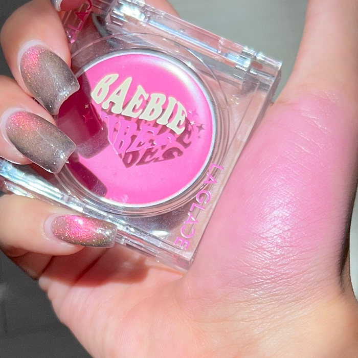 บลัชออน LA GLACE Baebie Vibes Cream Blush Baebie In Love