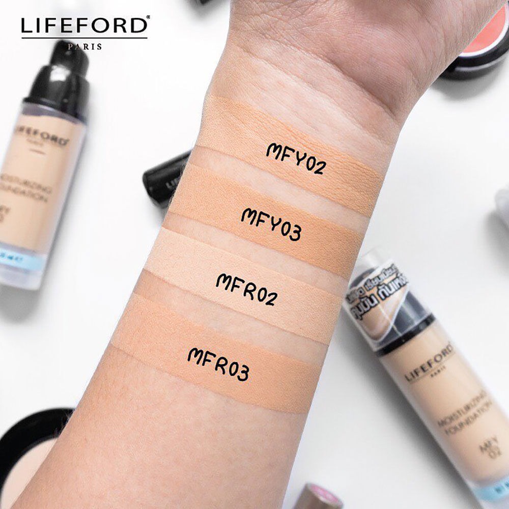 ครีมรองพื้น LIFEFORD Moisturizing Foundation