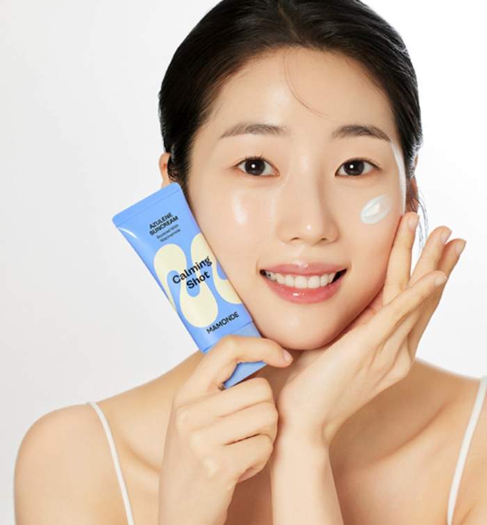 ครีมกันแดด MAMONDE Calming Shot Azulene Sun Cream SPF50+ PA++++