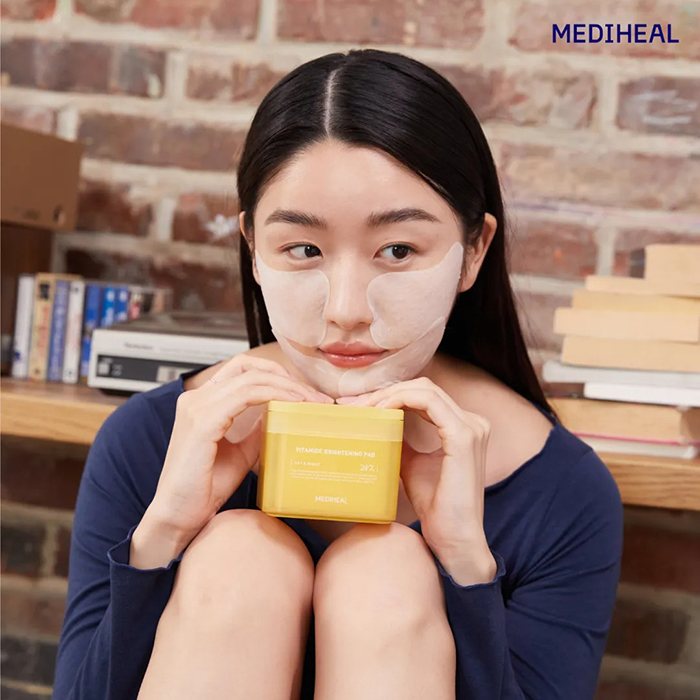 โทนเนอร์แพด Mediheal Vitamide Brightening Pad