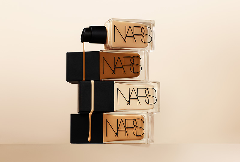 รองพื้น Nars Light Reflecting Foundation