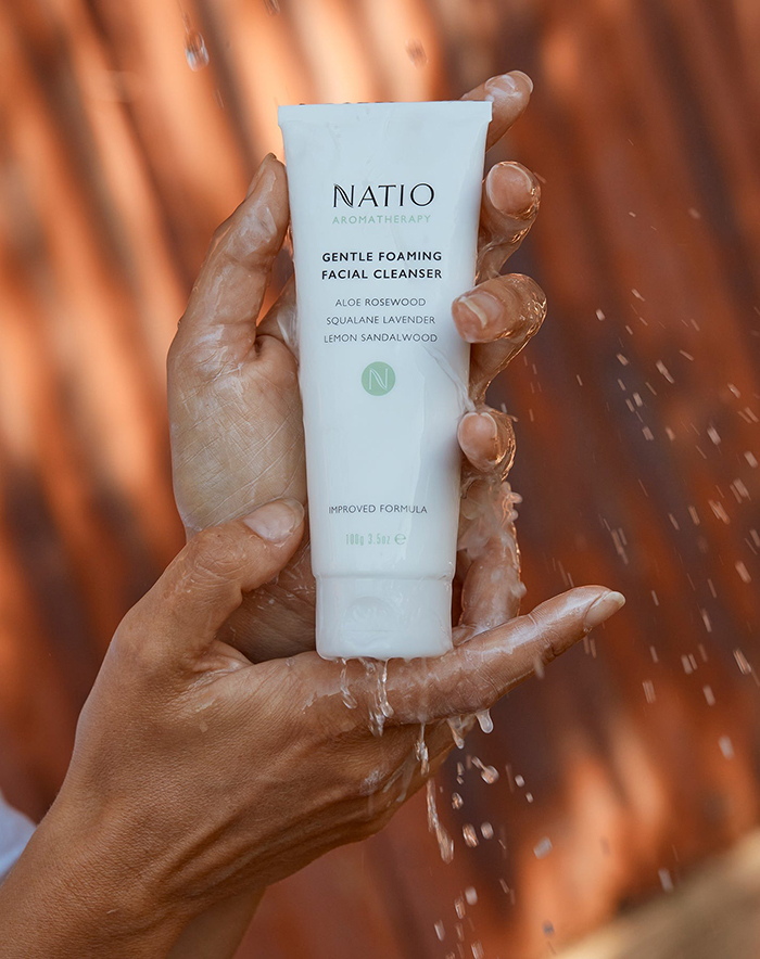 คลีนเซอร์ Natio Aromatherapy Gentle Foaming Facial Cleanser