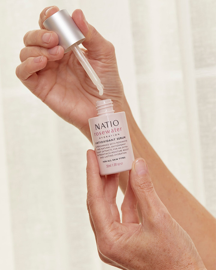เซรั่ม Natio Rosewater Hydration Antioxidant Serum